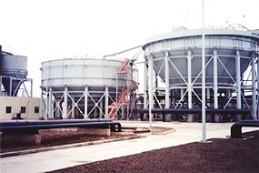 上平面不干膠貼標(biāo)機(jī)